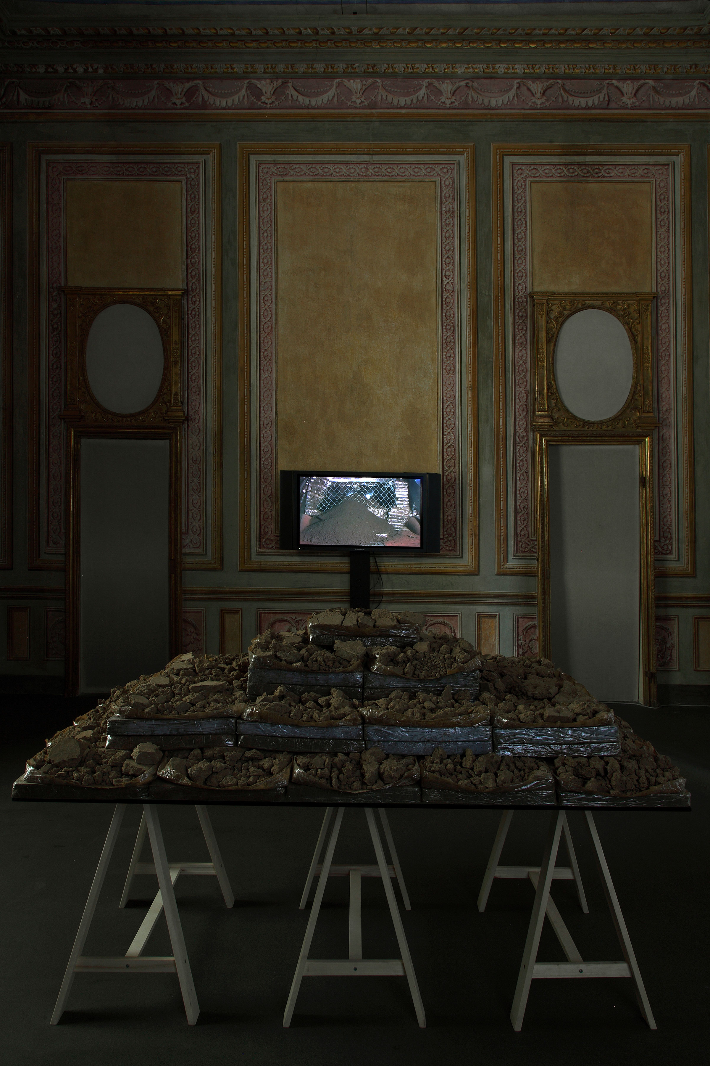 Matheus Rocha Pitta, Drive thru #1, 2007, Apprehension Table #2 (Pyramid), 2008